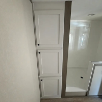 04-Linen-Closet